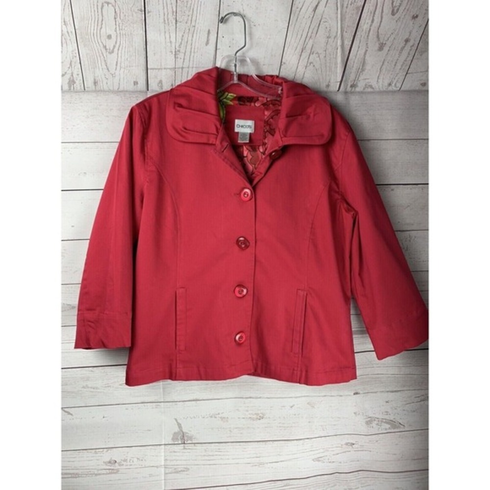 Chicos Red Button Front Jacket Ruffle Collar 3/4 Sleeve Floral Lining Size 1 M
